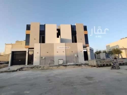 فيلا 339 متر مربع جنوبية على شارع 15م الصواري، الخبر