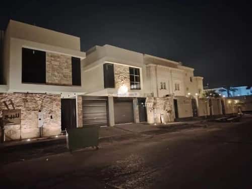 فيلا 250 متر مربع جنوبية على شارع 20م التحلية، الخبر