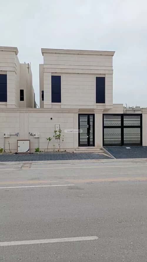 فيلا 420 متر مربع غربية على شارع 40م اللؤلؤ، الخبر