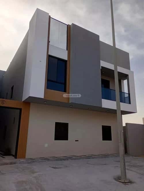 Apartment 170 SQM with 4 Bedrooms Al Sawari, Khobar