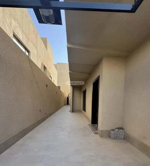 دور 1290 متر مربع ب 4 غرف الملك فهد، شمال الرياض، الرياض