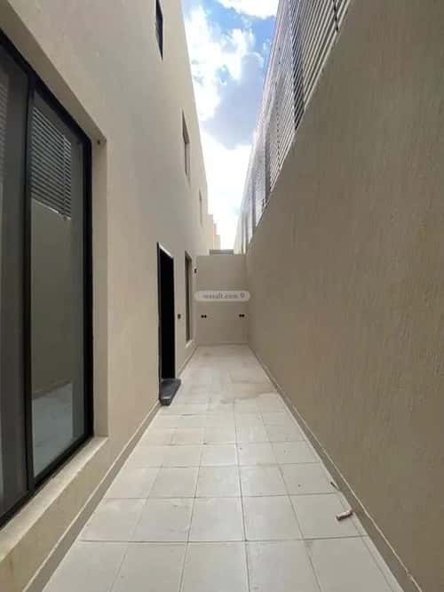 Floor 198 SQM with 6 Bedrooms Al-Yarmuk, East Riyadh, Riyadh
