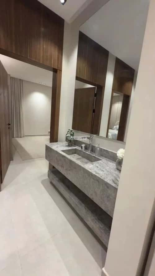 Floor 169 SQM with 3 Bedrooms Okaz, South Riyadh, Riyadh