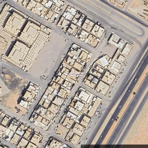 Floor 243 SQM with 4 Bedrooms Dirab, West Riyadh, Riyadh