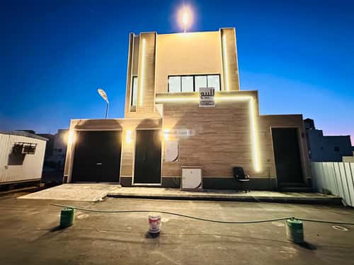 فيلا 300 متر مربع شرقية على شارع 20م الرمال، شرق الرياض، الرياض