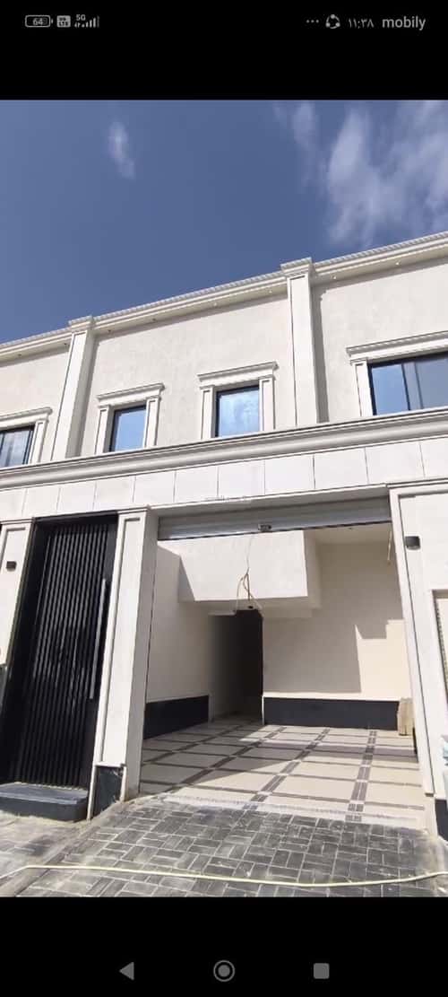 Apartment 186 SQM with 4 Bedrooms Al-Janadriyah, East Riyadh, Riyadh