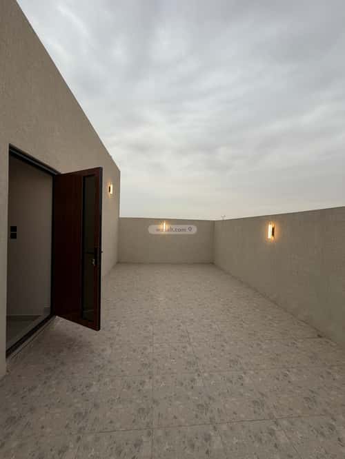Apartment 211 SQM with 5 Bedrooms King Fahad Dist, Aldammam