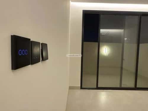 فيلا 300 متر مربع شرقية على شارع 20م الملقا، شمال الرياض، الرياض