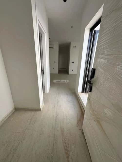 Apartment 340 SQM with 4 Bedrooms Al-Janadriyah, East Riyadh, Riyadh
