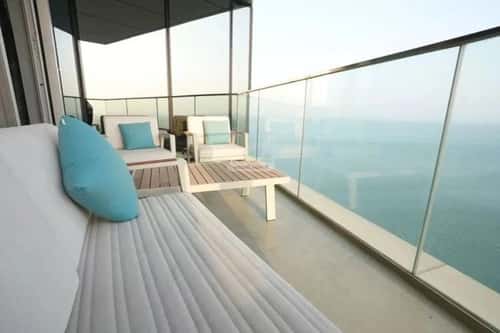 شقة 209 متر مربع ب 5 غرف الكورنيش، الخبر