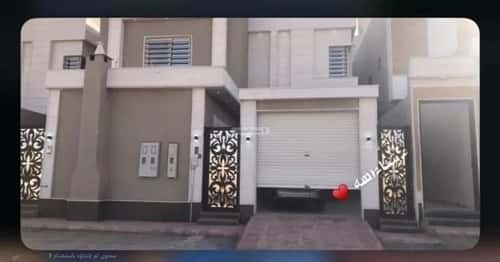 فيلا 360 متر مربع غربية على شارع 18م الرمال، شرق الرياض، الرياض
