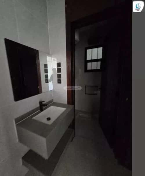 دور 203 متر مربع ب 7 غرف الجنادرية، شرق الرياض، الرياض