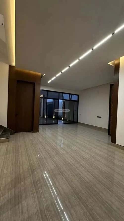 Villa 319 SQM Facing East on 20m Width Street Al-Mahdiyah, West Riyadh, Riyadh
