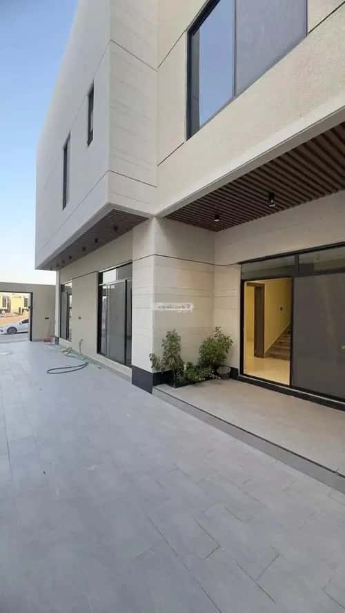 فيلا 375 متر مربع شرقية على شارع 20م المهدية، غرب الرياض، الرياض