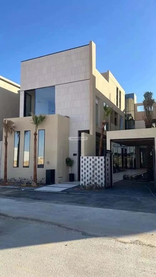 Villa 450 SQM Facing North on 20m Width Street Al-Mahdiyah, West Riyadh, Riyadh