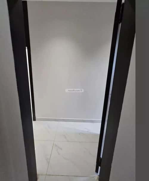 Apartment 209 SQM with 4 Bedrooms Al-Muanisiyah, East Riyadh, Riyadh