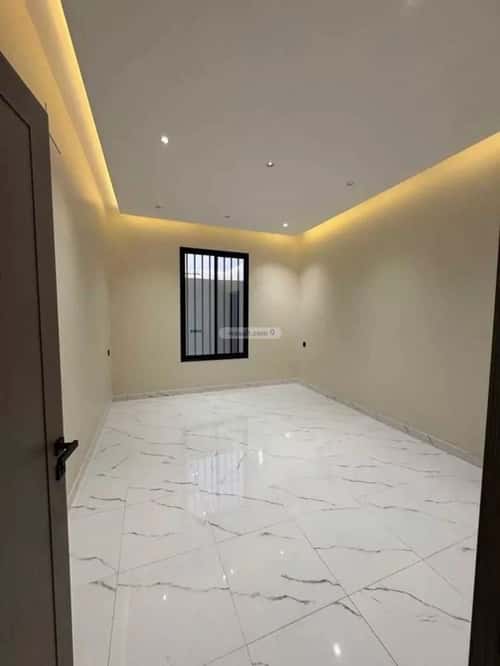 Floor 288 SQM with 6 Bedrooms Al Hamra, Khamis Mushait