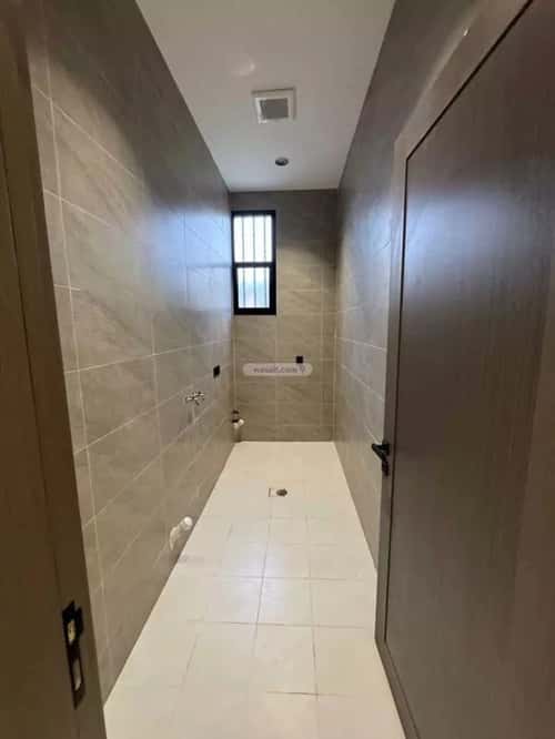 Floor 288 SQM with 6 Bedrooms Al Hamra, Khamis Mushait