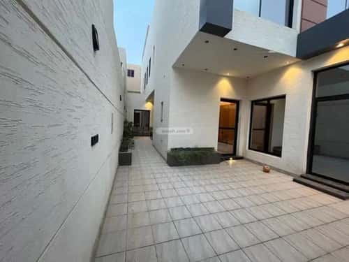 Villa 250 SQM Facing West on 20m Width Street Ar-Rimal, East Riyadh, Riyadh