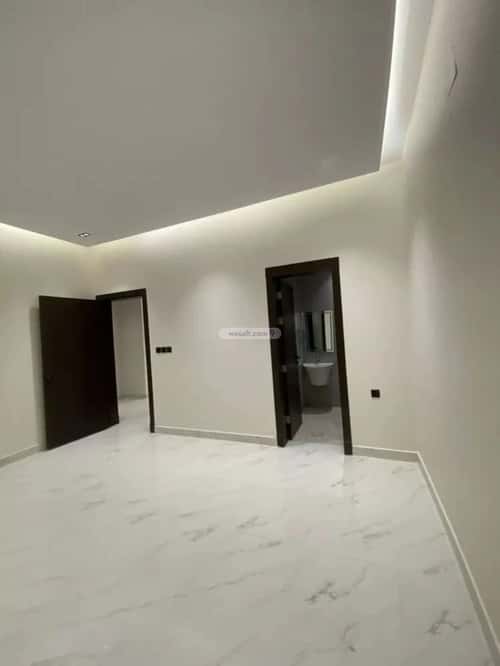 Floor 220 SQM with 6 Bedrooms Al-Muanisiyah, East Riyadh, Riyadh