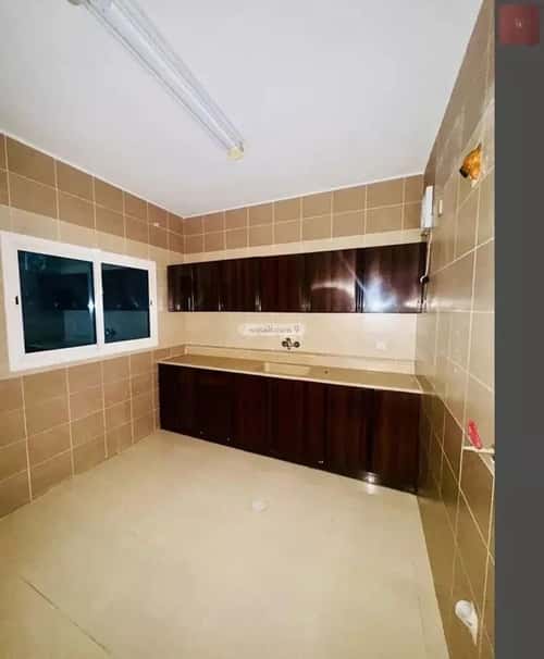 Apartment 421 SQM with 3 Bedrooms Madynat Al Umal, Khobar