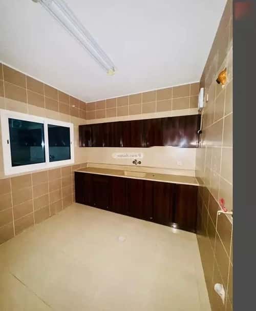 Apartment 421 SQM with 3 Bedrooms Madynat Al Umal, Khobar