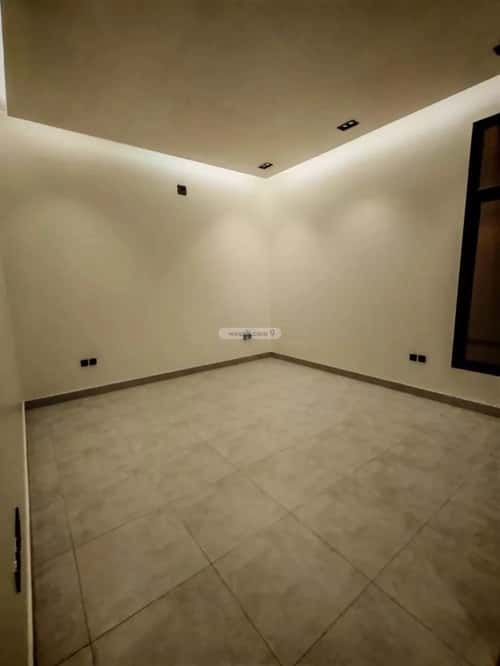 Floor 192 SQM with 6 Bedrooms Al-Muanisiyah, East Riyadh, Riyadh