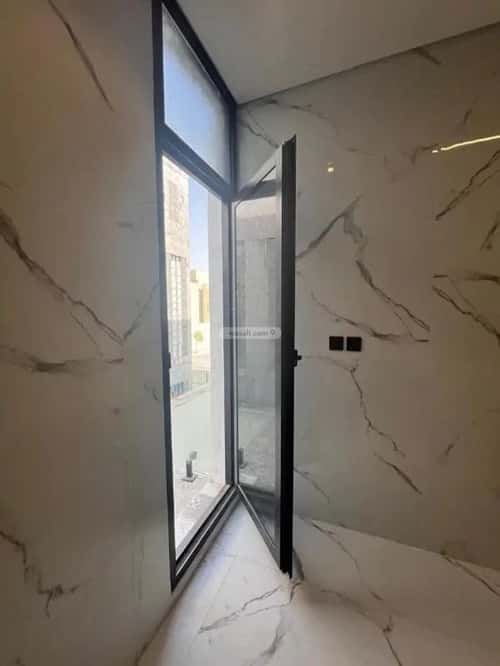 Apartment 600 SQM with 2 Bedrooms Al-Qairawan, North Riyadh, Riyadh