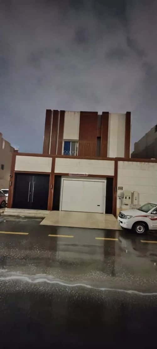 Floor 338 SQM with 4 Bedrooms Ar-Rawdah, East Riyadh, Riyadh