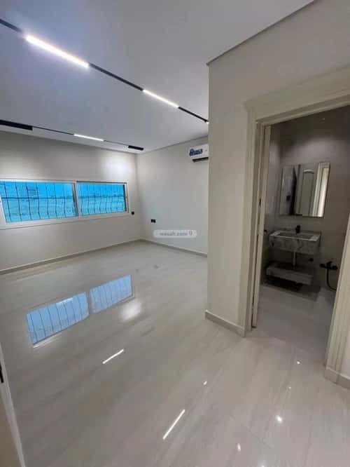 Apartment 122 SQM with 4 Bedrooms King Abdullah, Central Riyadh, Riyadh