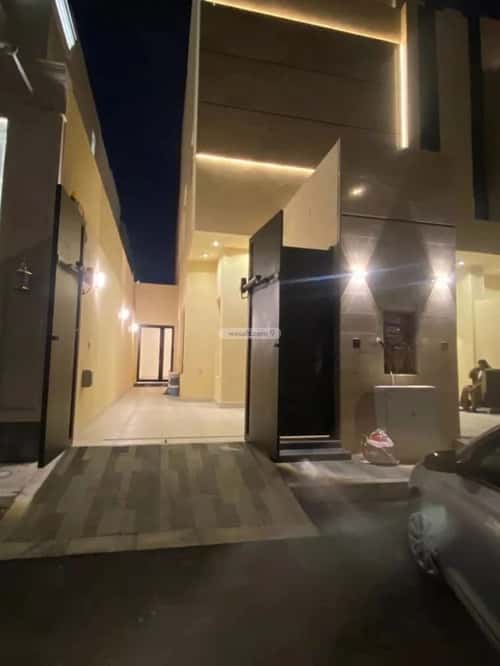 Floor 215 SQM with 6 Bedrooms An-Nahdah, East Riyadh, Riyadh