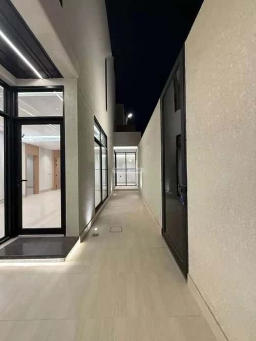 Floor 103 SQM with 5 Bedrooms Al-Olaya, Central Riyadh, Riyadh