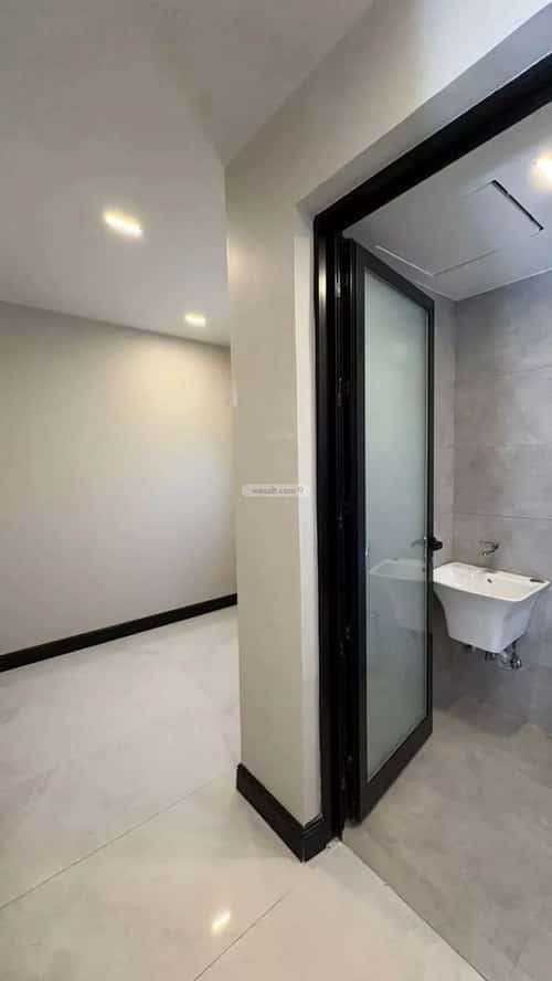 Villa 300 SQM Facing West on 10m Width Street Al Sheraa, North Jeddah, Jeddah