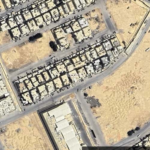 أرض 300 متر مربع شمالية على شارع 25م العارض، شمال الرياض، الرياض