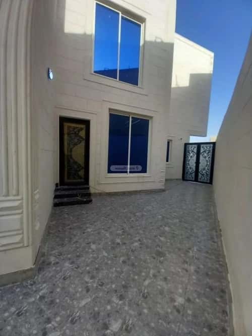 Apartment 146 SQM with 7 Bedrooms King Fahad Dist, Aldammam
