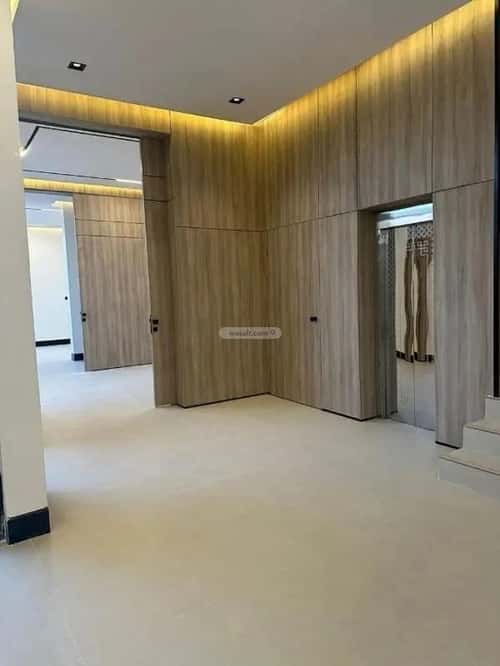 Villa 260 SQM Facing South on 18m Width Street Ar-Rimal, East Riyadh, Riyadh