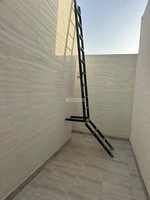 Floor 180 SQM with 3 Bedrooms Al-Khaleej, East Riyadh, Riyadh