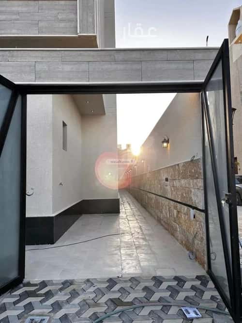 Villa 360 SQM Facing West on 20m Width Street Al-Mahdiyah, West Riyadh, Riyadh