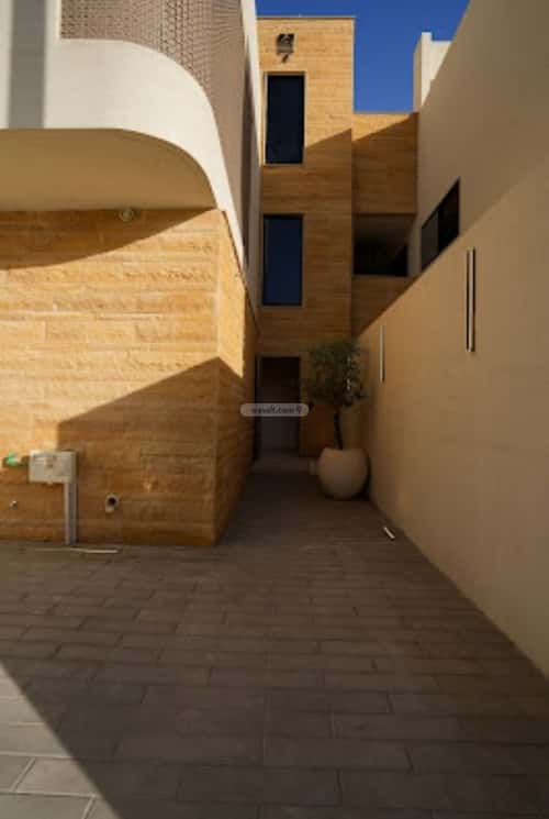 Floor 900 SQM with 2 Bedrooms Al-Malqa, North Riyadh, Riyadh