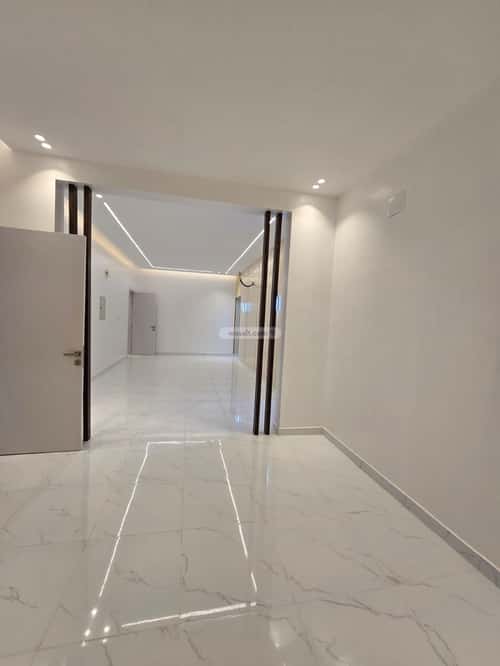 Apartment 202 SQM with 5 Bedrooms Al Rafaya 2, Jazan
