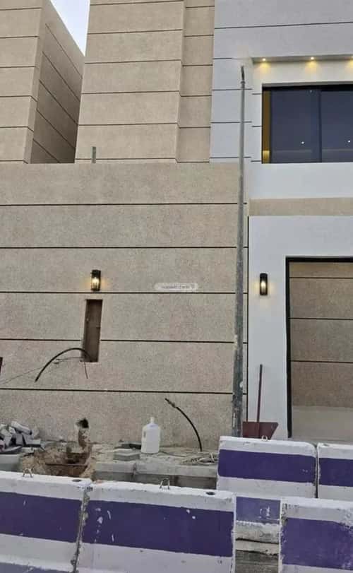 فيلا 394 متر مربع جنوبية على شارع 10م الزهرة، غرب الرياض، الرياض
