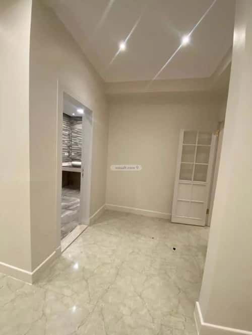 فيلا 360 متر مربع جنوبية غربية على شارع 15م الياسمين، شمال الرياض، الرياض