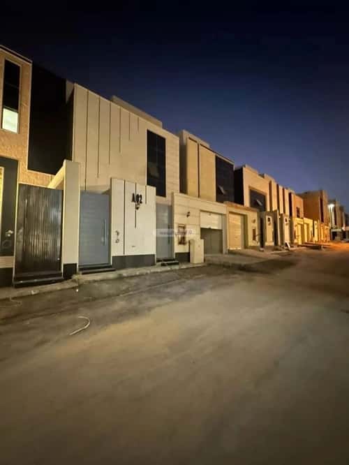 فيلا 540 متر مربع شرقية على شارع 15م المرجان، شرق الرياض، الرياض