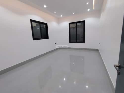 Floor with 5 Bedrooms Al-Qadisiyah, East Riyadh, Riyadh