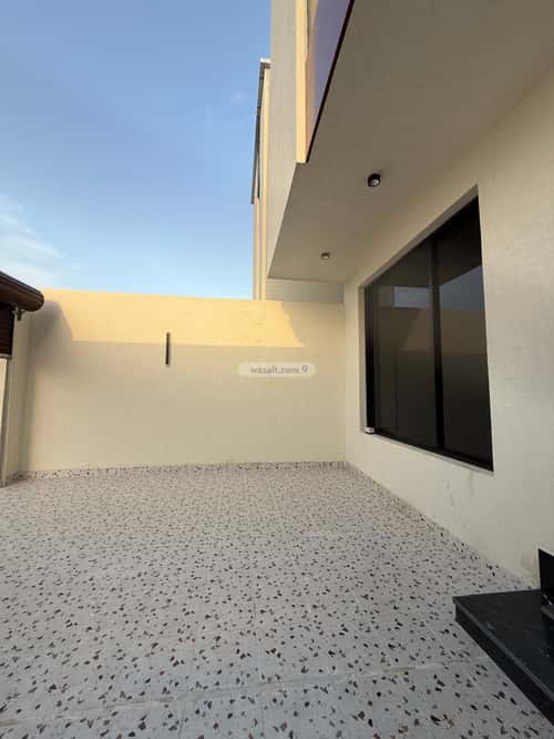 Villa 273 SQM Facing East on 18m Width Street Al Sawari, Khobar