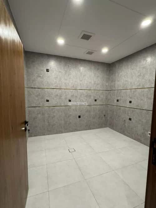 Apartment 136 SQM with 4 Bedrooms Al Faysaleyyah, North Jeddah, Jeddah