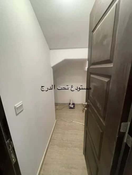 Villa 260 SQM Facing North with 6 Bedrooms King Khalid Int.Airport, North Riyadh, Riyadh