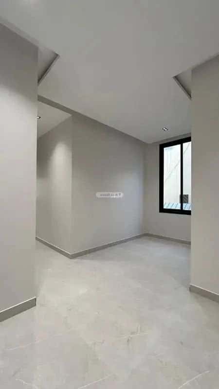 Villa 256 SQM Facing West on 18m Width Street Al-Muanisiyah, East Riyadh, Riyadh