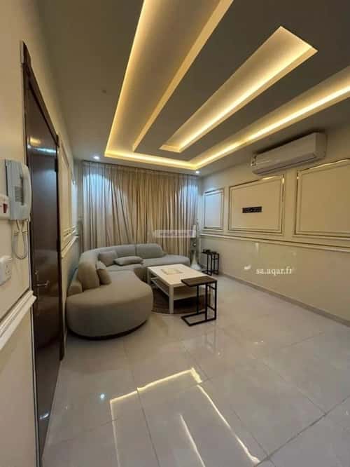 شقة 600 متر مربع ب 4 غرف الحمراء، شرق الرياض، الرياض
