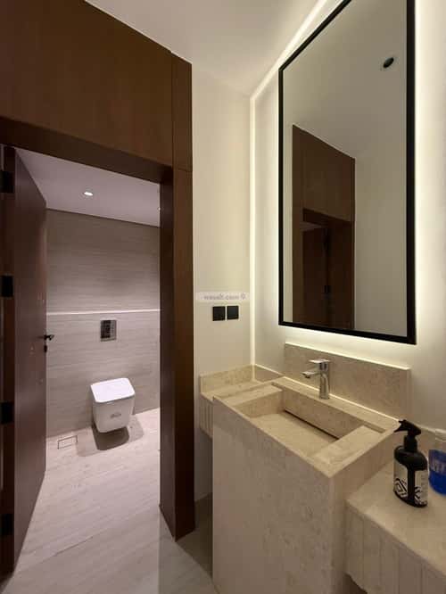 Villa 400 SQM Facing East on 20m Width Street Al-Mahdiyah, West Riyadh, Riyadh